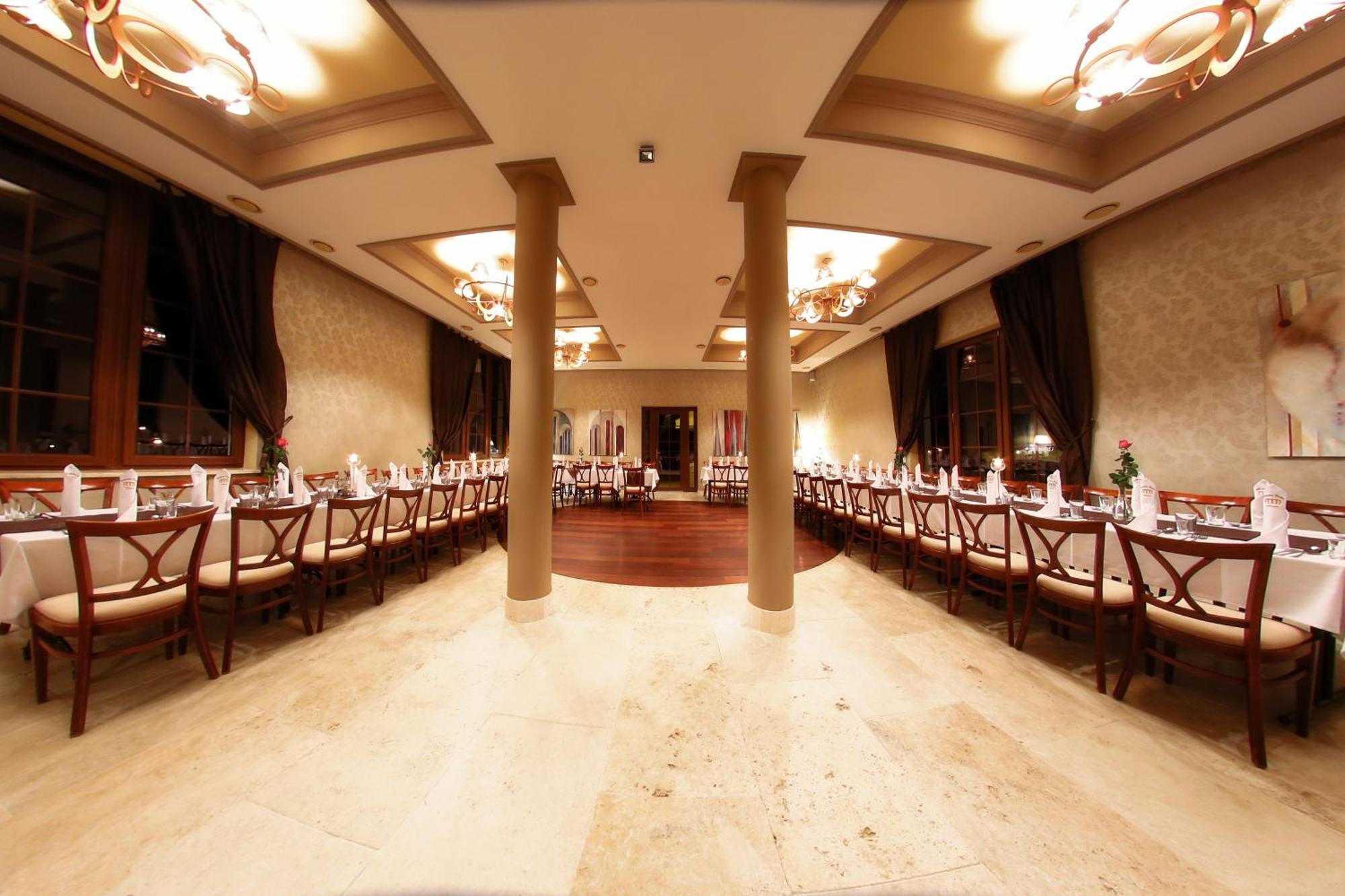 Hotel Klewinowo Conference & Spa ภายนอก รูปภาพ